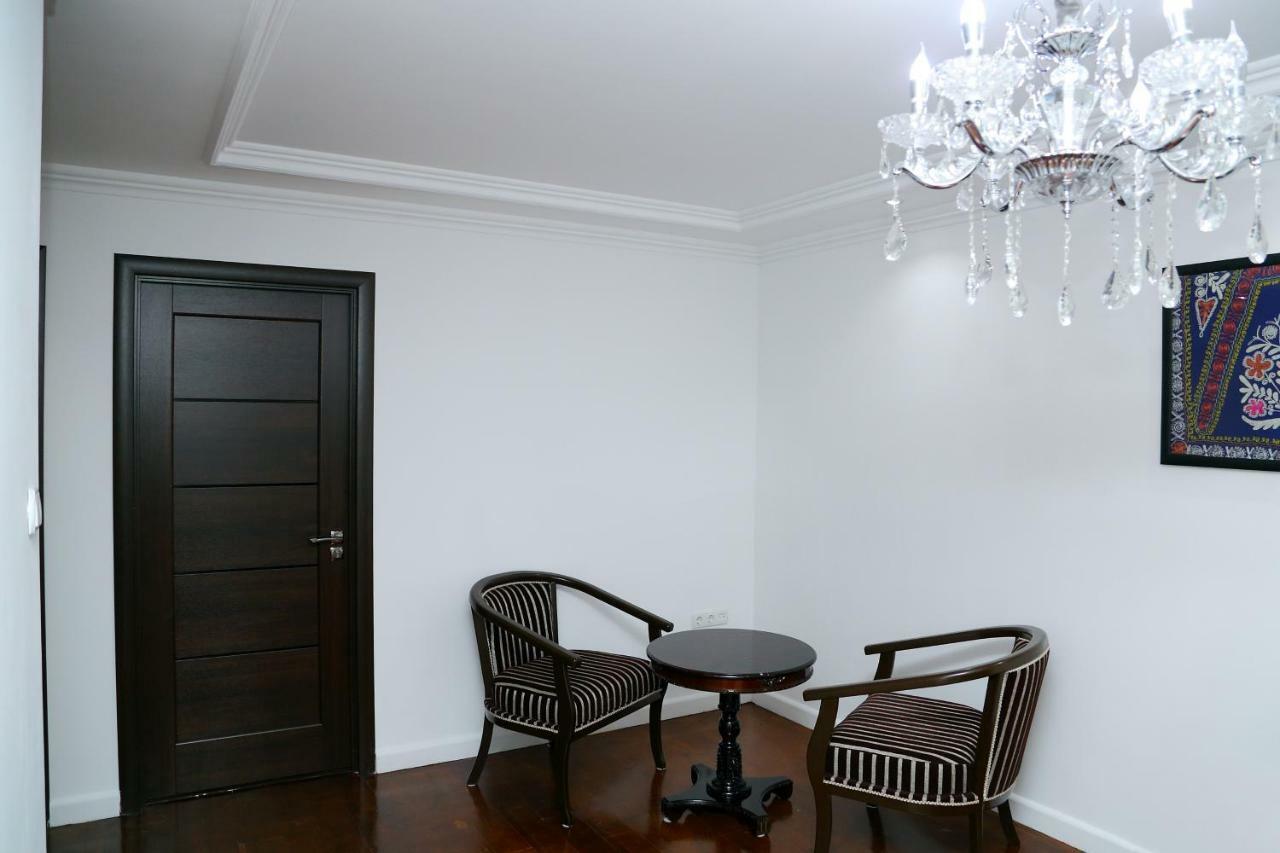 Apartment On Registon Kochasi Samarkand Exteriér fotografie